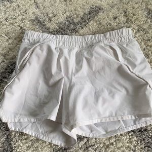 white ivivva shorts<3